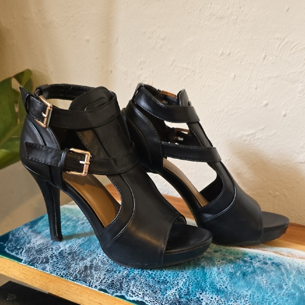 Elegant Black Strappy Heels